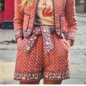 NWT Hunter Bell Edith Casual Soft Belted Short in Patina Border Pink/Purple